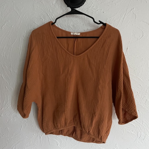 Suunday Gauze Dolman Top in Meerkat, XS - Picture 2 of 6